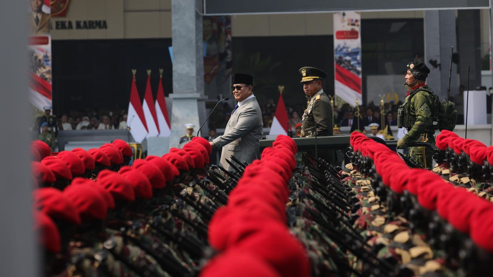 Presiden RI Prabowo Subianto meresmikan 204 satuan baru Tentara Nasional Indonesia (TNI) dalam rangkaian peringatan HUT ke-81 TNI, Senin (5/10/2026). (Foto: Bakom RI)